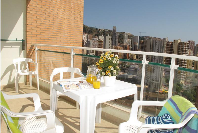 Apartamentos Playamar Бенідорм Екстер'єр фото
