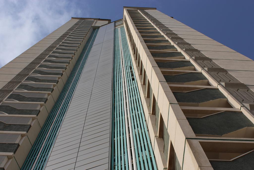 Apartamentos Playamar Бенідорм Екстер'єр фото