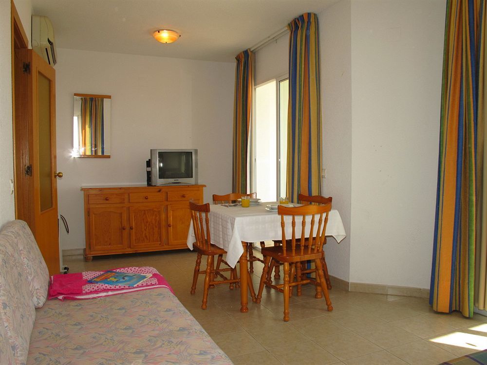 Apartamentos Playamar Бенідорм Екстер'єр фото